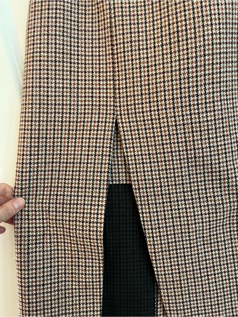 Maje Midi Skirt with Side Slit in Brown Black Cream Houndstooth - Picture 3 of 4